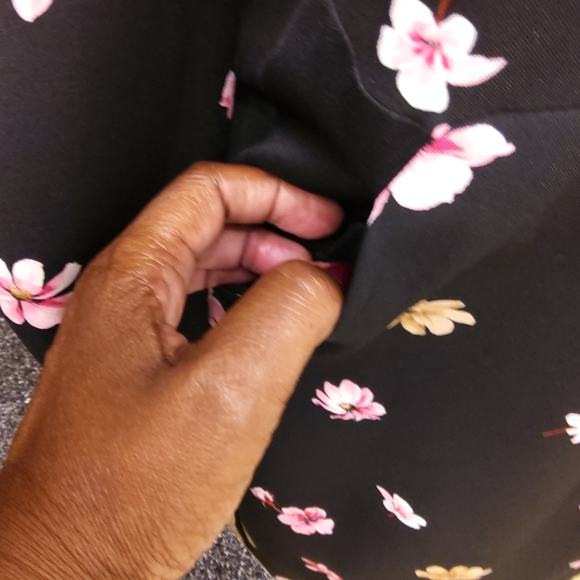 💋💐MARELLA long-sleeves black &pink flora print - Picture 4 of 7